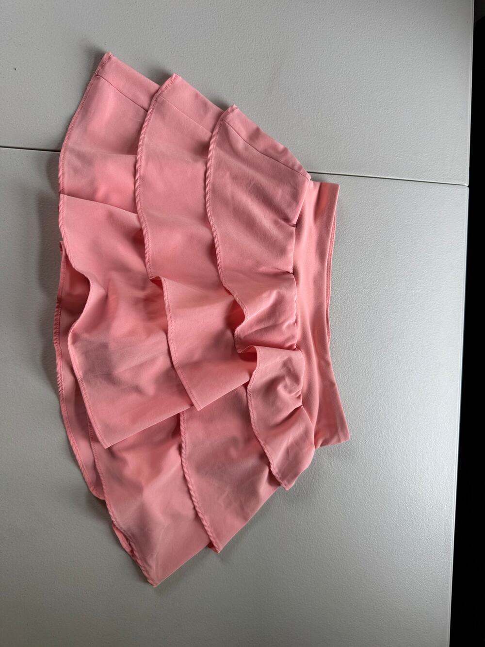 Zella Flyaway Tiered Ruffle Athletic Tennis Skort Peach Orange Women's Size M